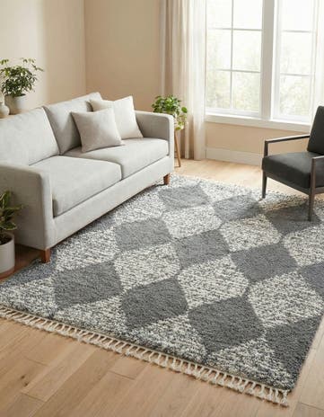 7' 10 x 7' 10 Serenity Shag Square Rug