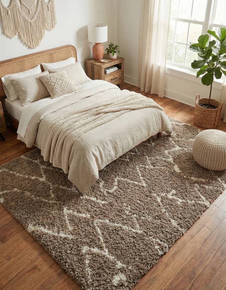 Detail image of 8' x 10' Infinity Shag Rug