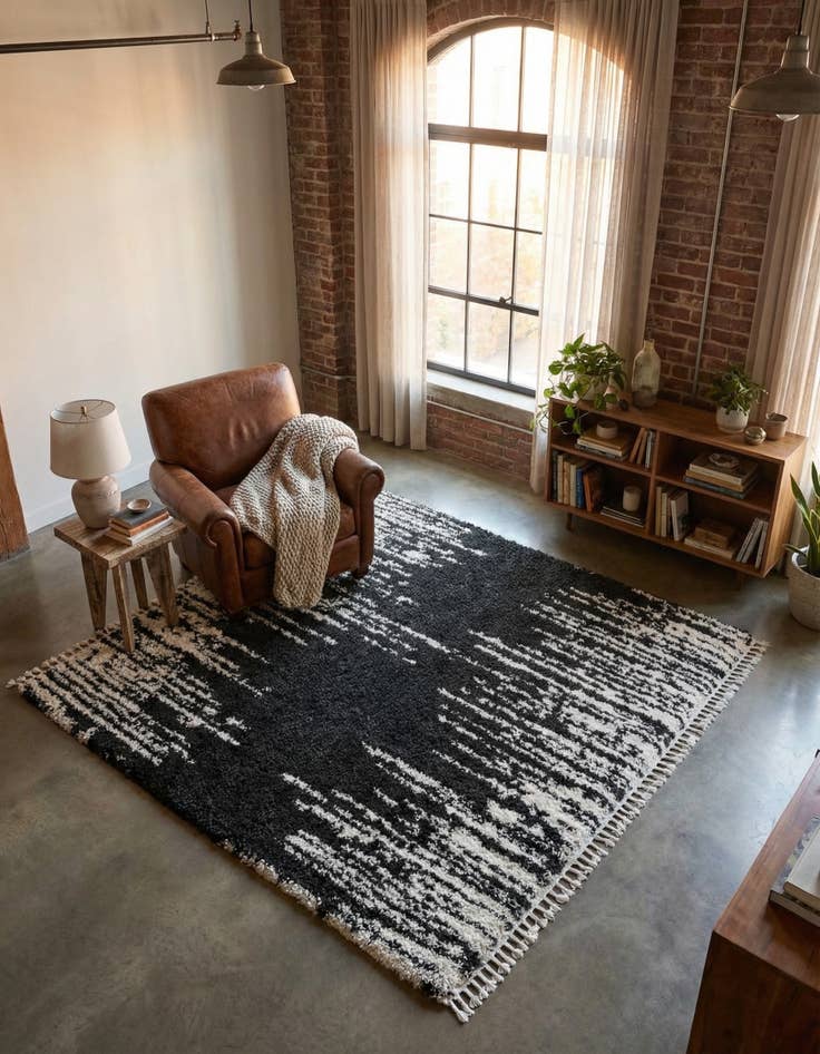 Detail image of 7' 10 x 7' 10 Serenity Shag Square Rug