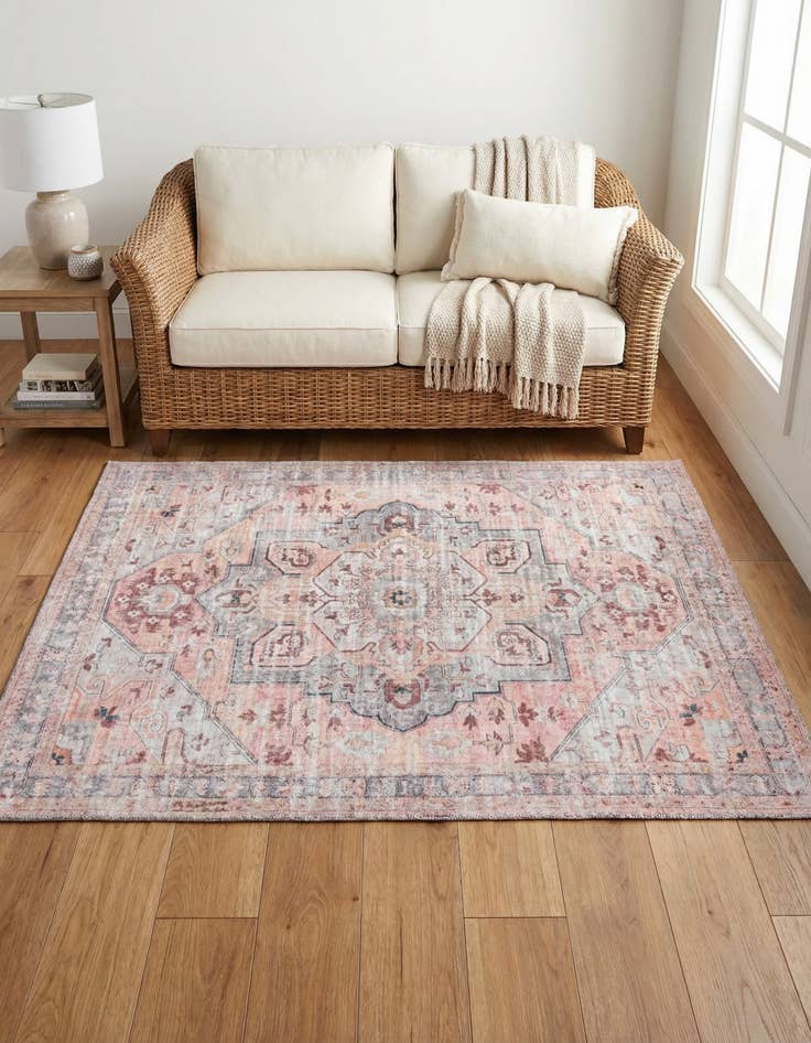 Detail image of 4' x 6' Washable Mangata Rug