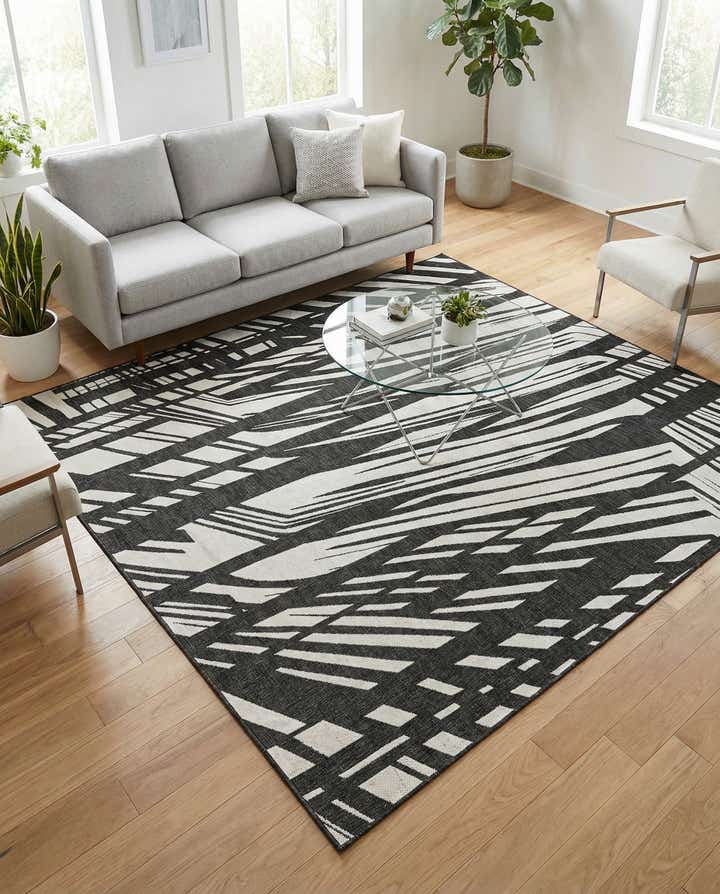 7' 10 x 7' 10 Easy-Clean Modern Indoor / Outdoor Square Rug