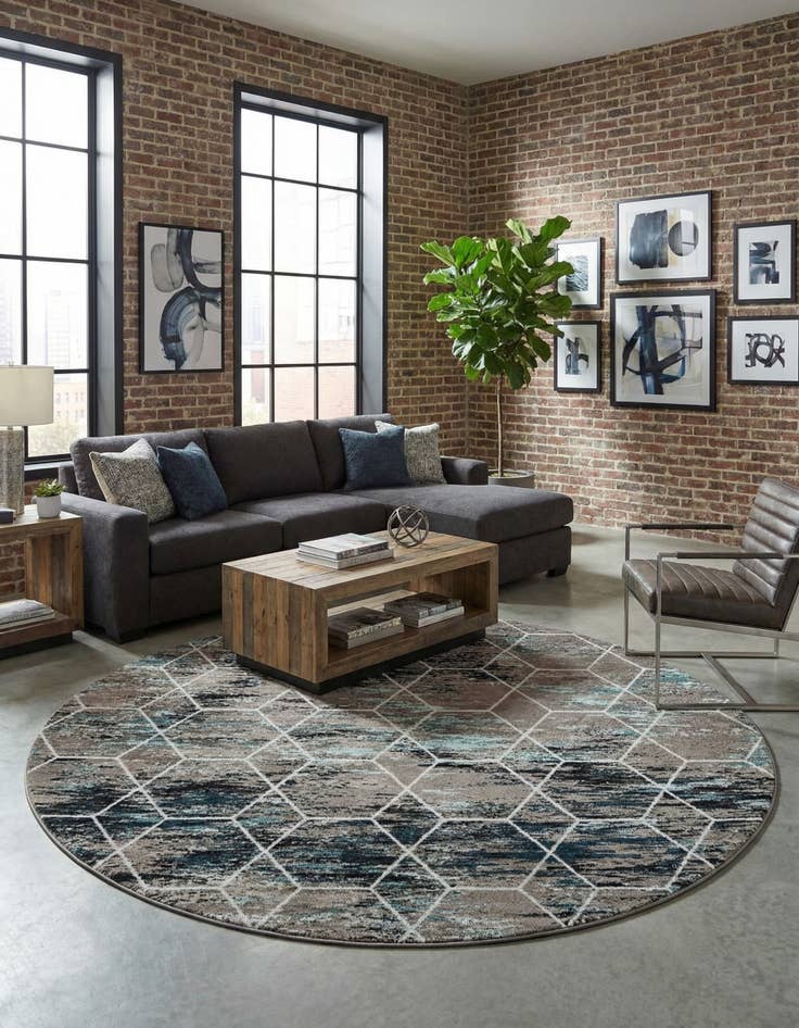 Detail image of 10' x 10' Lattice Frieze Round Rug