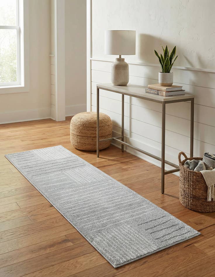 Detail image of 2' x 6' Hanahan Runner Rug