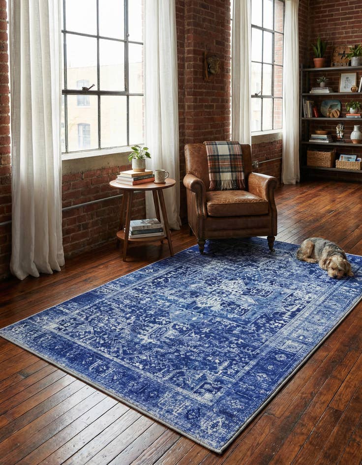 Detail image of 3' 6 x 5' 6 Timeless Rug