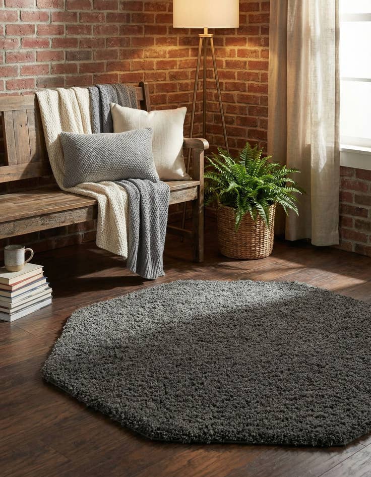 Detail image of 4' x 4' Everyday Shag Octagon Rug