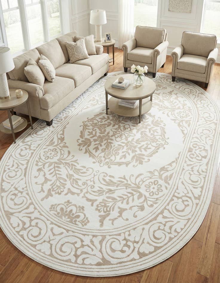 Detail image of 7' x 10' Hermitage Oval Rug