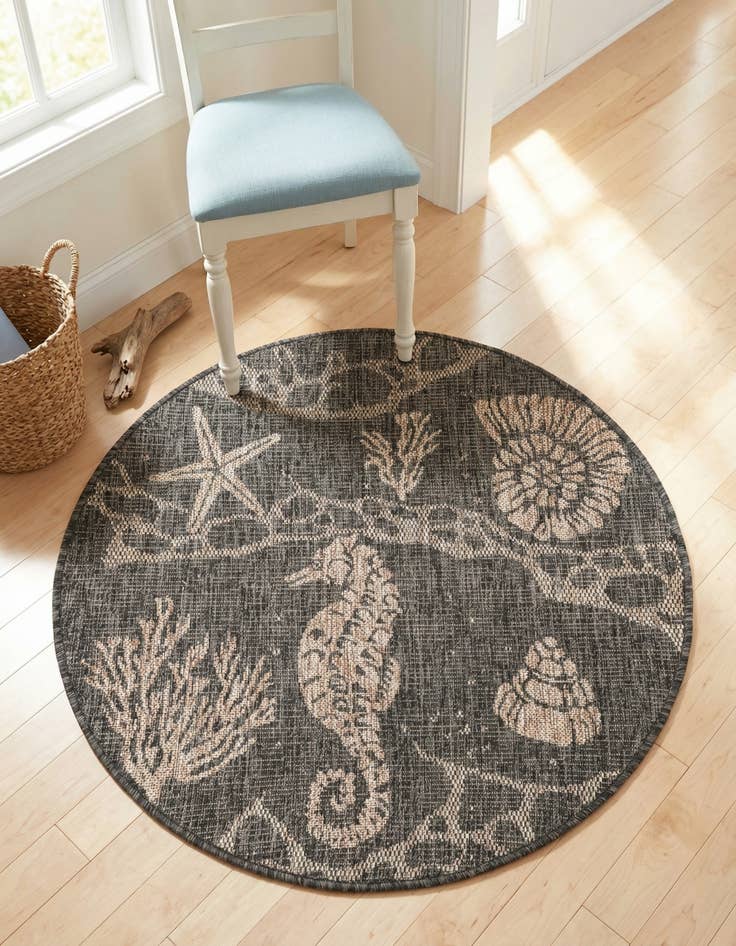 Detail image of 3' x 3' Washable Coastal Indoor / Outdoor Round Rug