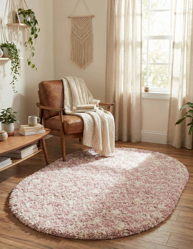 Detail image of 4' x 6' Moroccan Trellis Shag Oval Rug