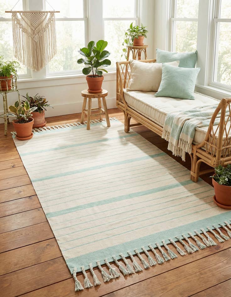 Detail image of 5' 1 x 8'  Hand Woven Chindi Cotton Rug