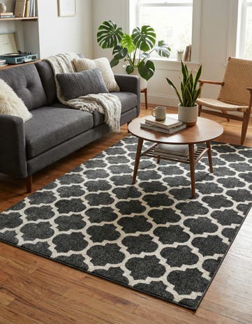 5' 3 x 8' Trellis Rug