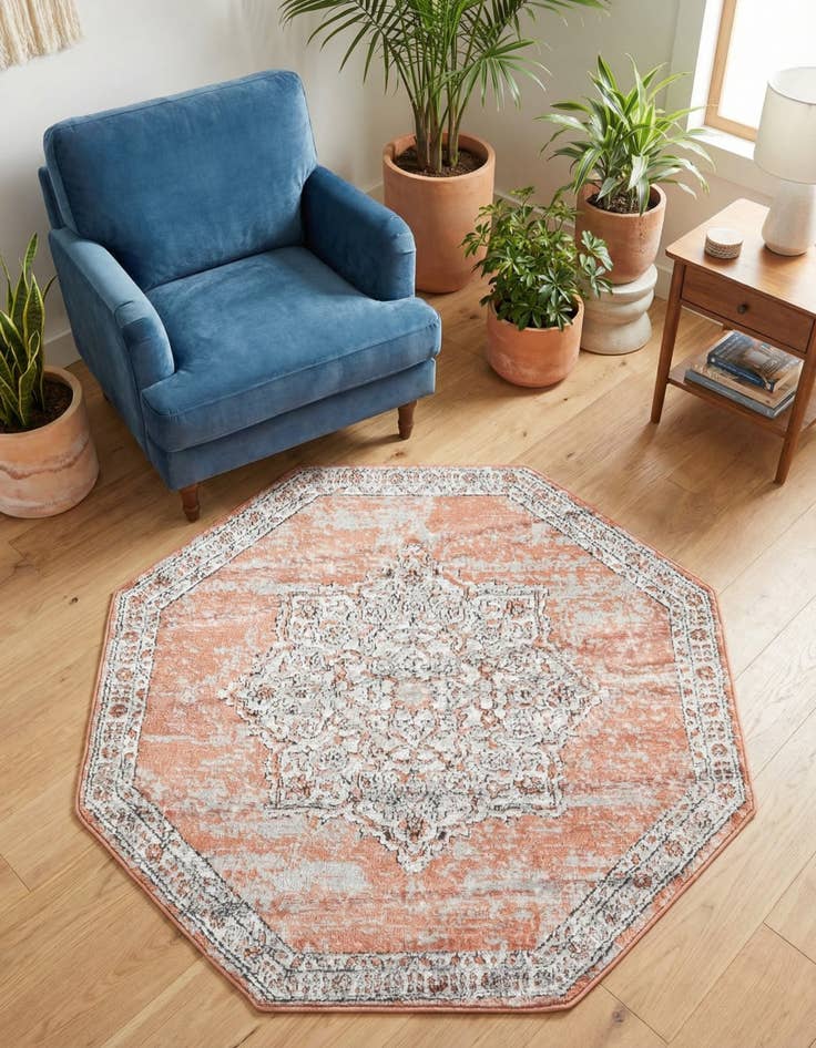 Detail image of 4' x 4' Nyla Octagon Rug