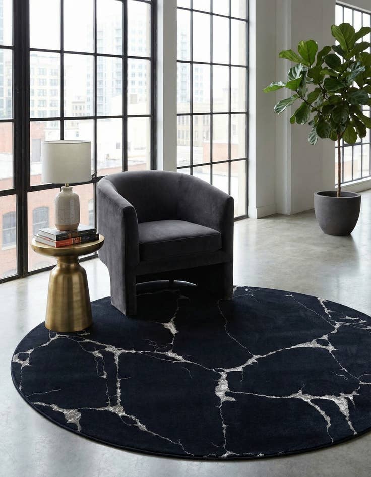 Detail image of 6' x 6' Vogue Geo Round Rug