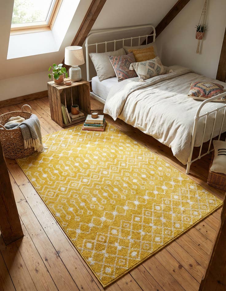 Detail image of 4' x 6' Moroccan Trellis Rug