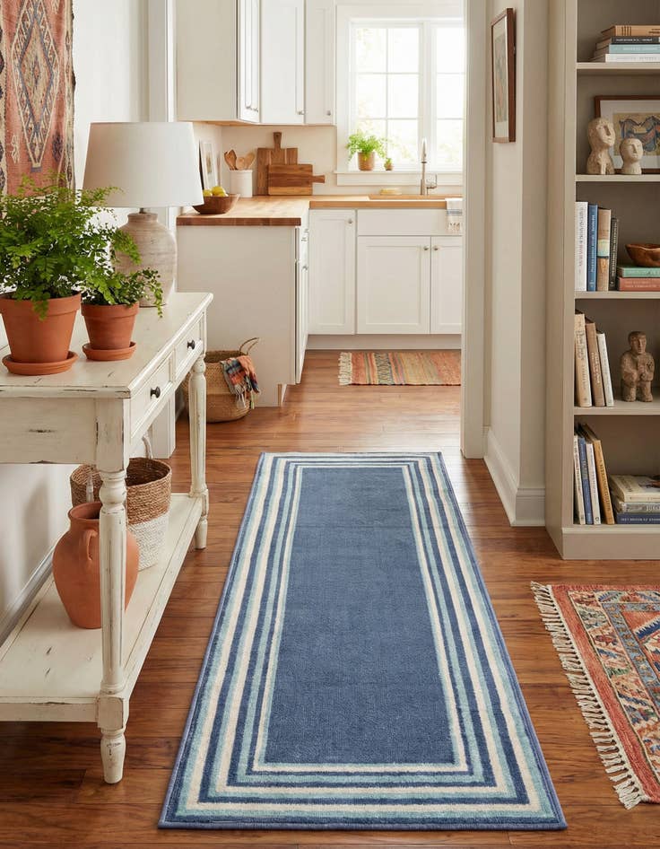 Detail image of 2' x 6' Lotus Runner Rug