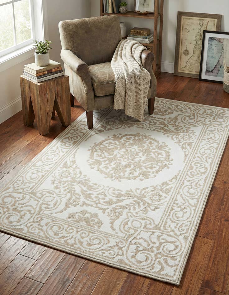 Detail image of 3' 3 x 5' 3 Hermitage Rug