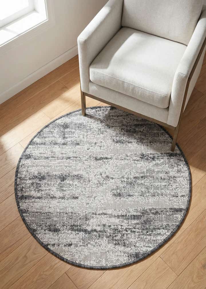 3' x 3' Easy-Clean Modern Indoor / Outdoor Round Rug