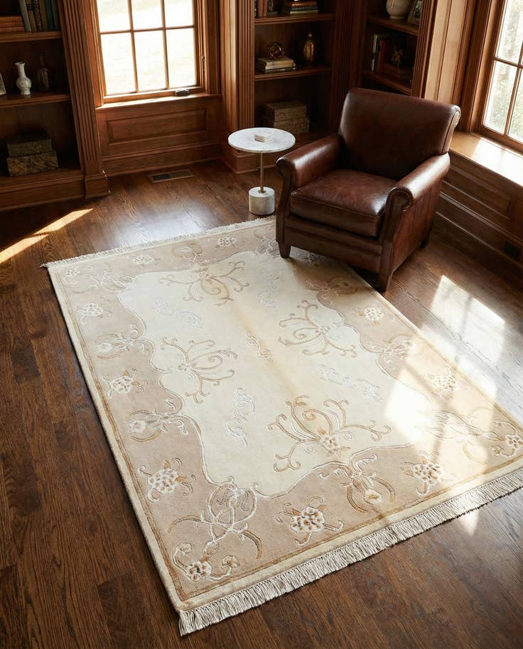 Detail image of 4' 1 x 5' 9 Darya Rug