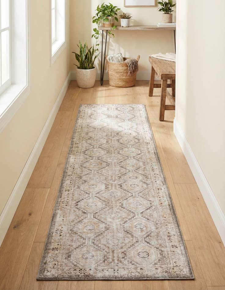 Detail image of 2' x 8' Yara Runner Rug