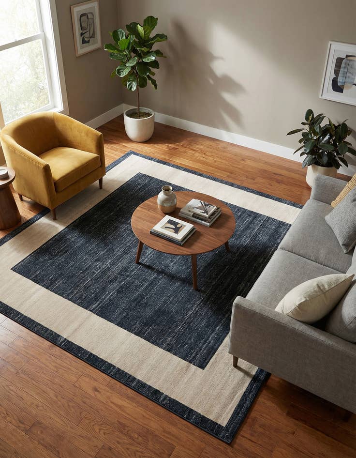 Detail image of 7' 10 x 7' 10 Uptown Yorkville Square Rug