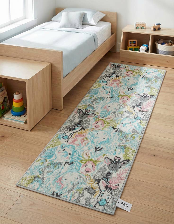 Detail image of 2' 2 x 6' Animals Whimsy Kids Runner Rug