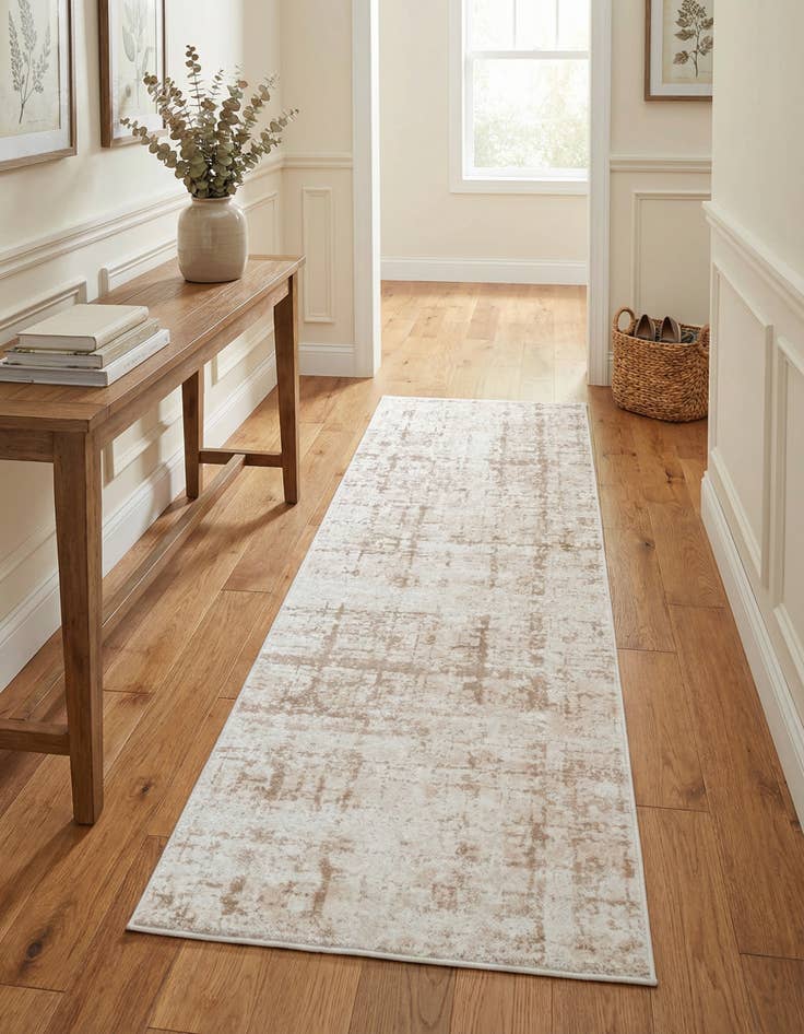 Detail image of Jill Zarin 2' 2 x 6' Uptown Lexington Avenue Runner Rug