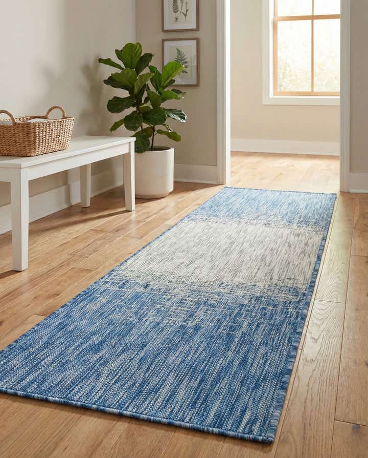 2' x 6' Easy-Clean Modern Indoor / Outdoor Runner Rug