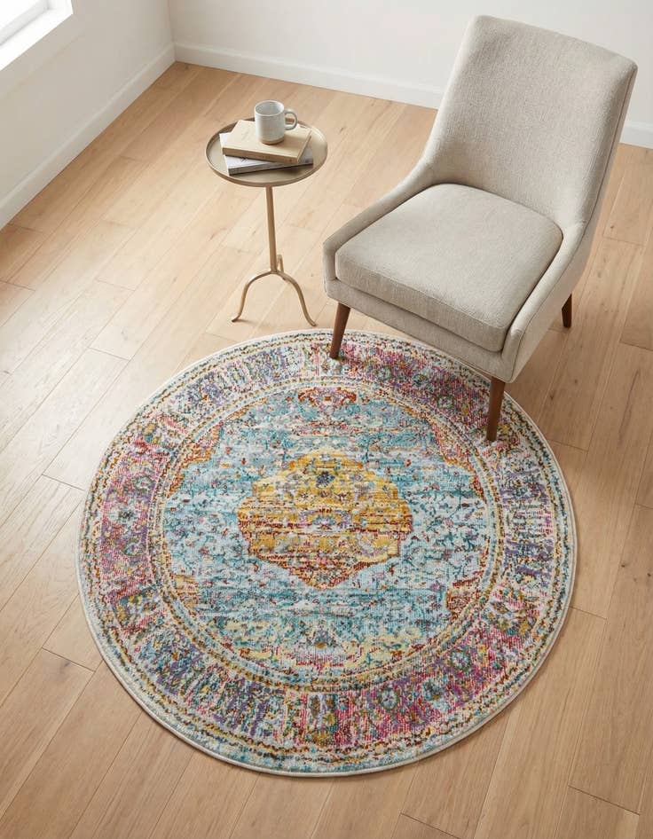 Detail image of 3' 3 x 3' 3 Santiago Round Rug