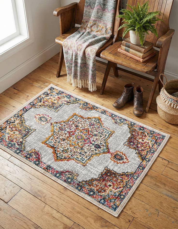 Detail image of 2' 2 x 3' 3 Budapest Rug