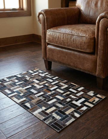 1' 9 x 3' Cowhide Leather Rug