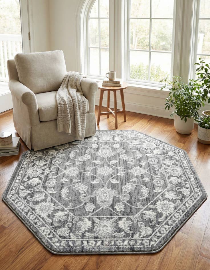 Detail image of 5' 3 x 5' 3 Boston Octagon Rug