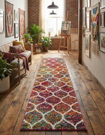 2' x 7' Lattice Frieze Runner Rug