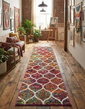 2' x 7' Lattice Frieze Runner Rug