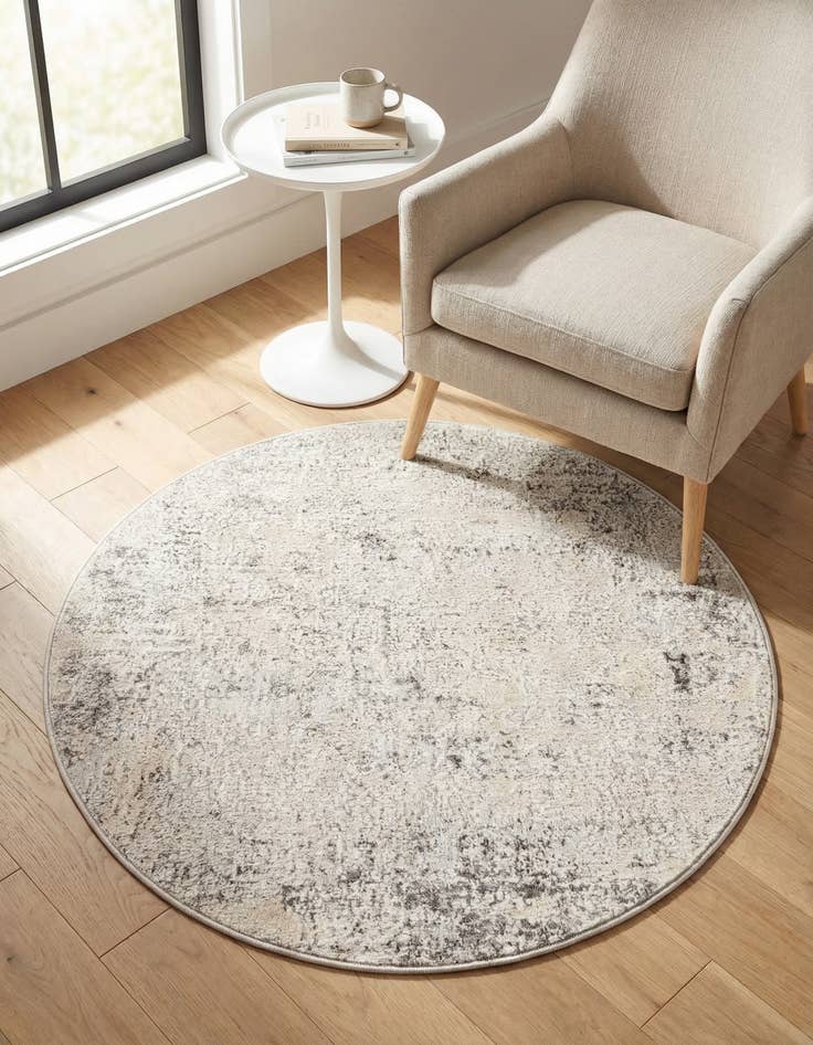 Detail image of 3' 3 x 3' 3 Caspian Round Rug