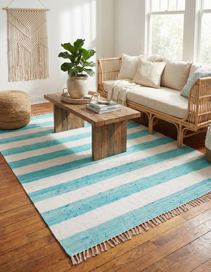 Detail image of 7' 10 x 10'  Hand Woven Chindi Rag Rug