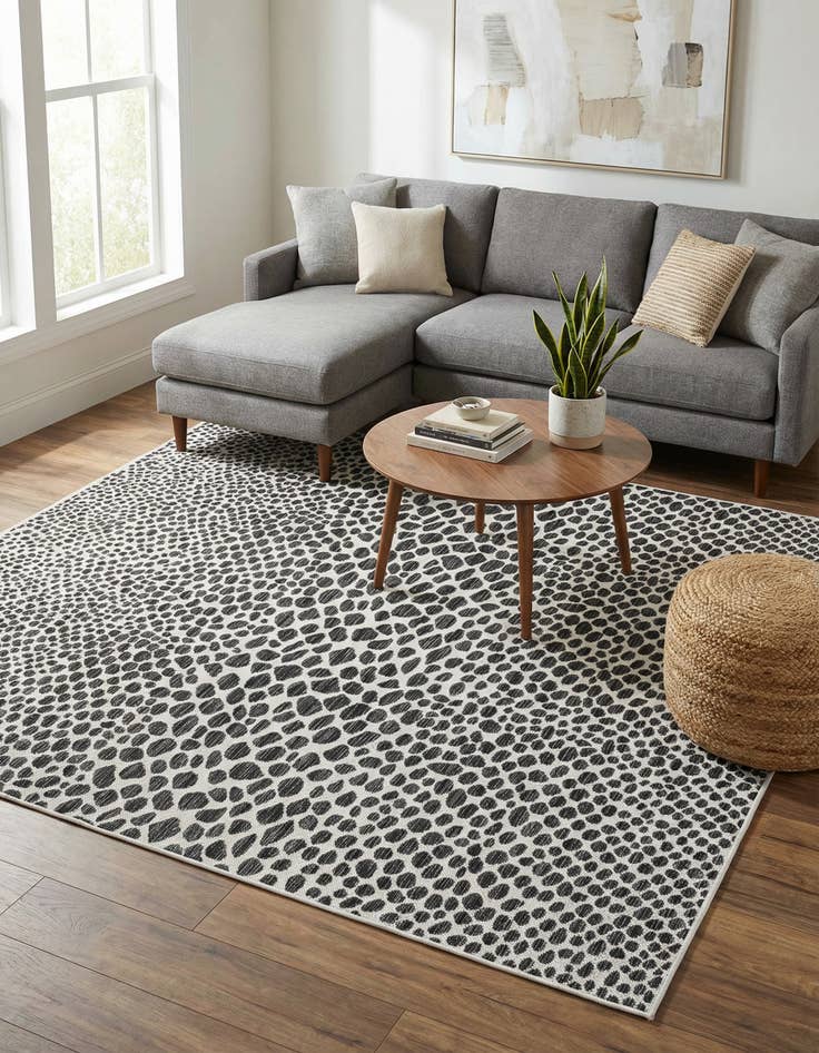 Detail image of 7' 10 x 7' 10 Washable Jill Zarin Cape Town Indoor / Outdoor Square Rug