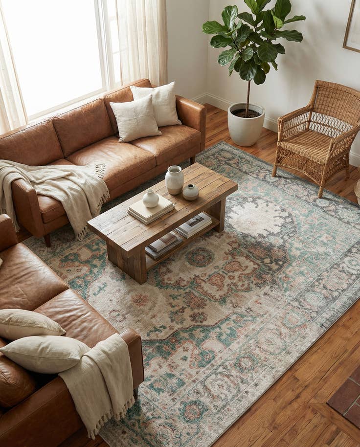 Detail image of 7' x 10' Madeline Vintage Rug