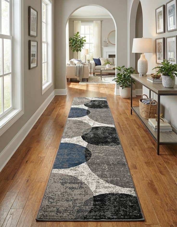 Detail image of 2' 7 x 12' Oslo Runner Rug