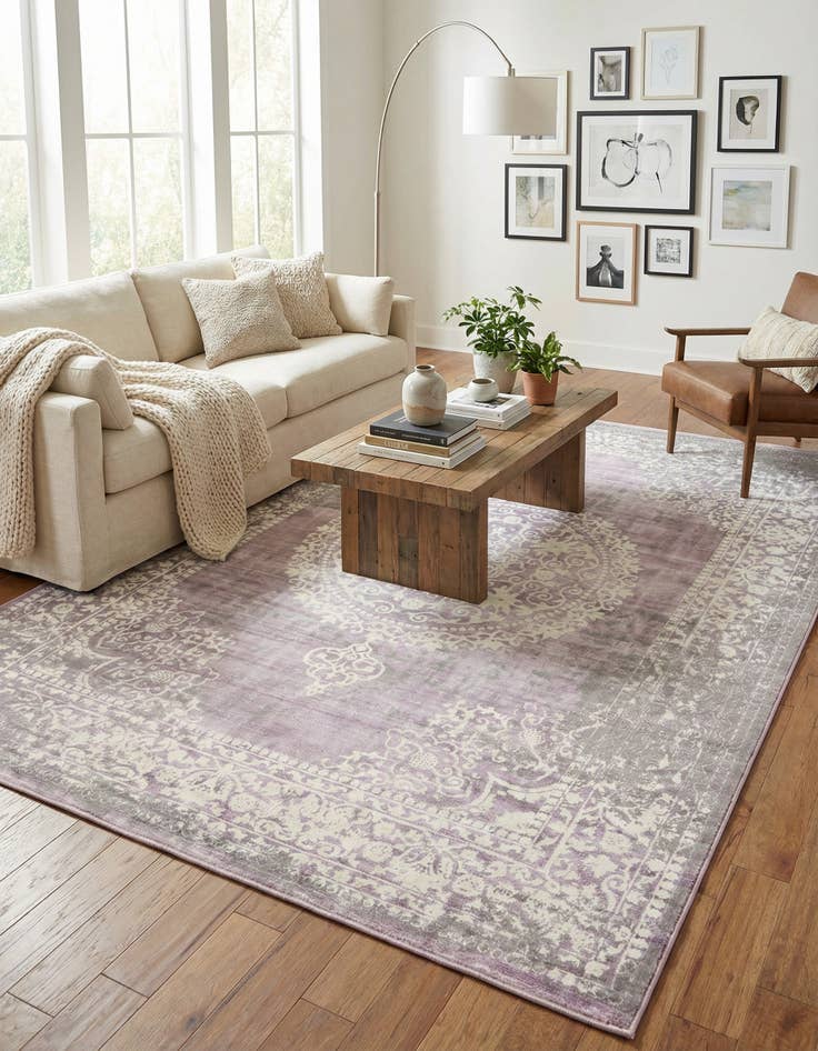 Detail image of 10' x 13' New Vintage Rug