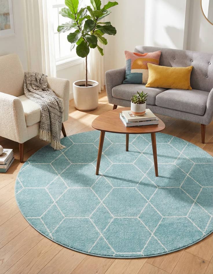 Detail image of 4' x 4' Lattice Frieze Round Rug