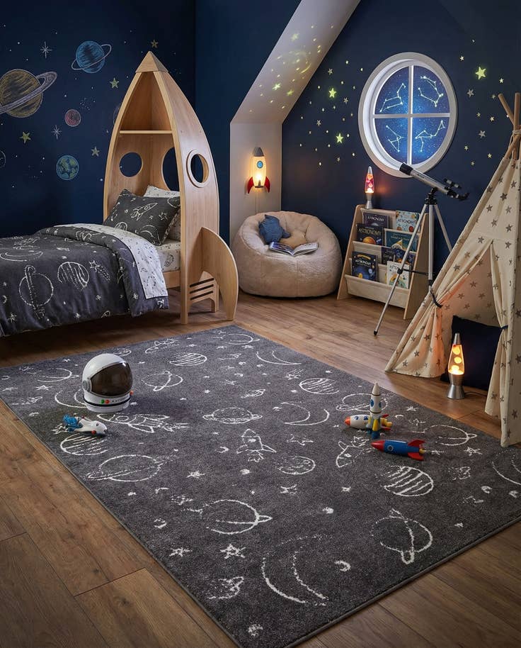 Detail image of 5' 3 x 8' Planets Whimsy Kids Rug