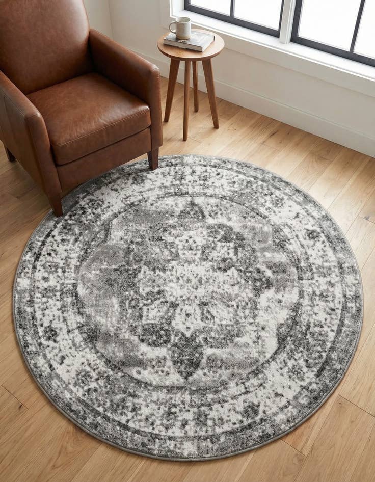 Detail image of 4' x 4' Monaco Round Rug