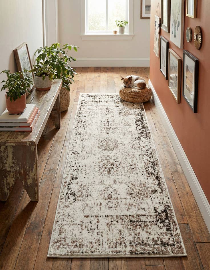 Detail image of 2' x 5' 1 Monaco Runner Rug