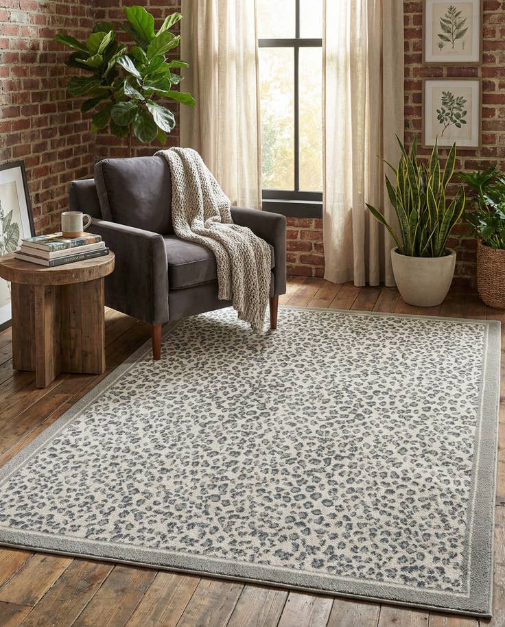 Detail image of 5' x 7' Safari Rug