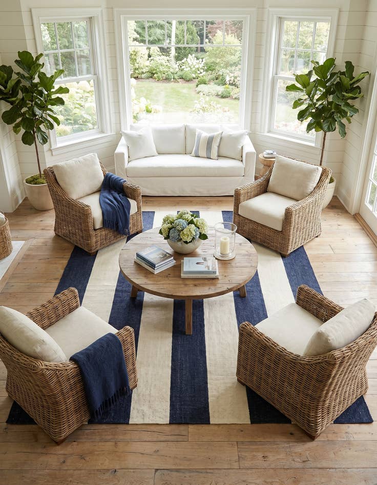 Detail image of 10' x 10' Jill Zarin Hamptons Square Rug