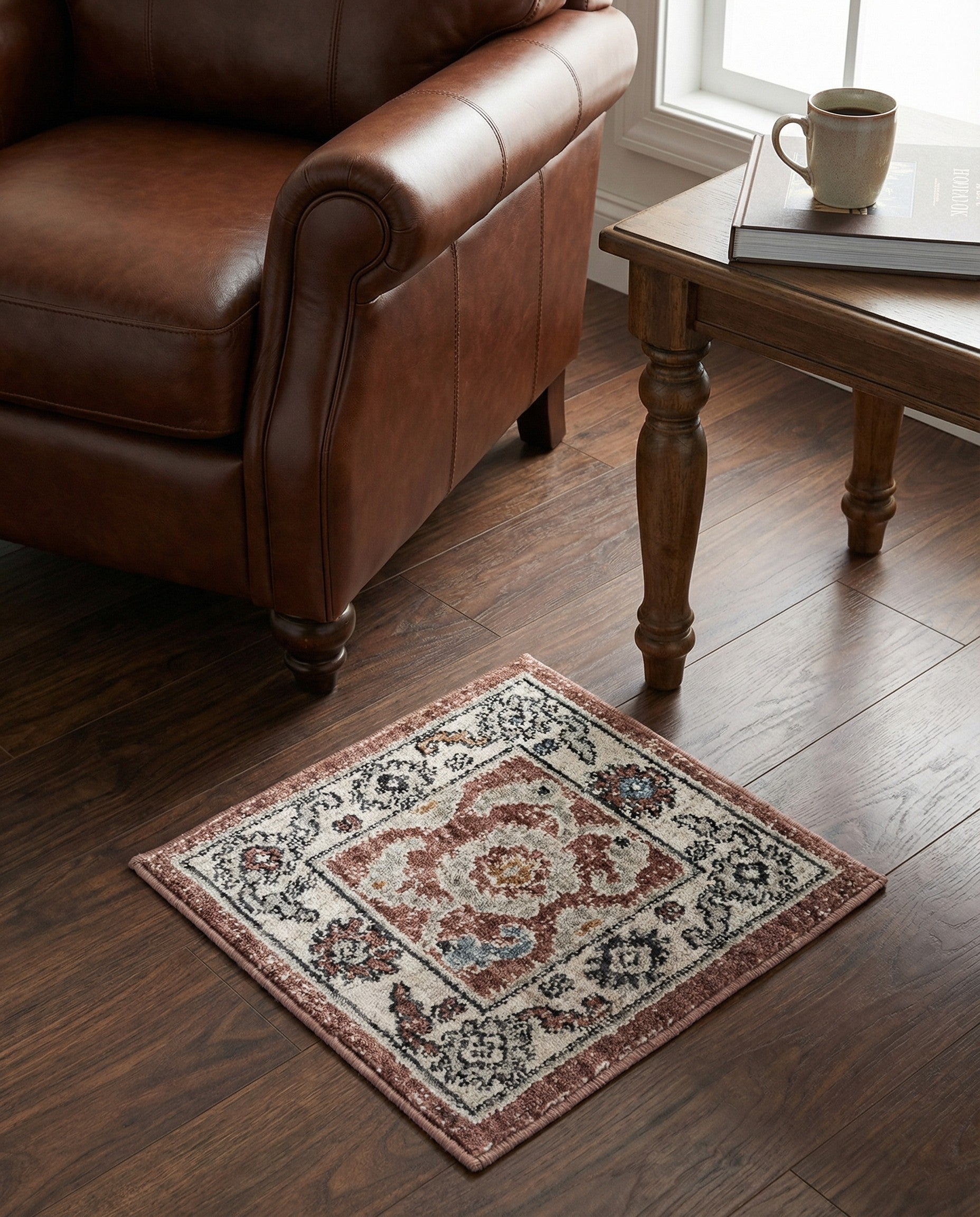1' 4 x 1' 4 Eco Traditional Sample Rug