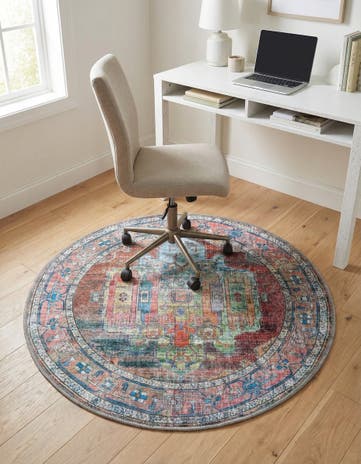 3' 3 x 3' 3 Washable Maahru Round Rug