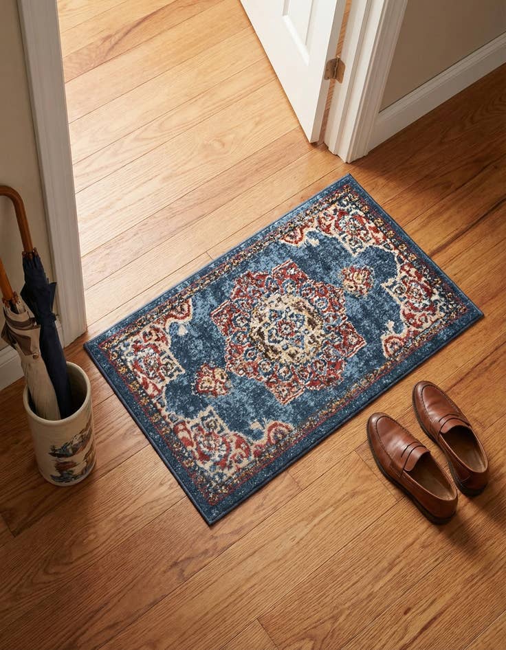 Detail image of 2' 2 x 3' Arcadia Rug