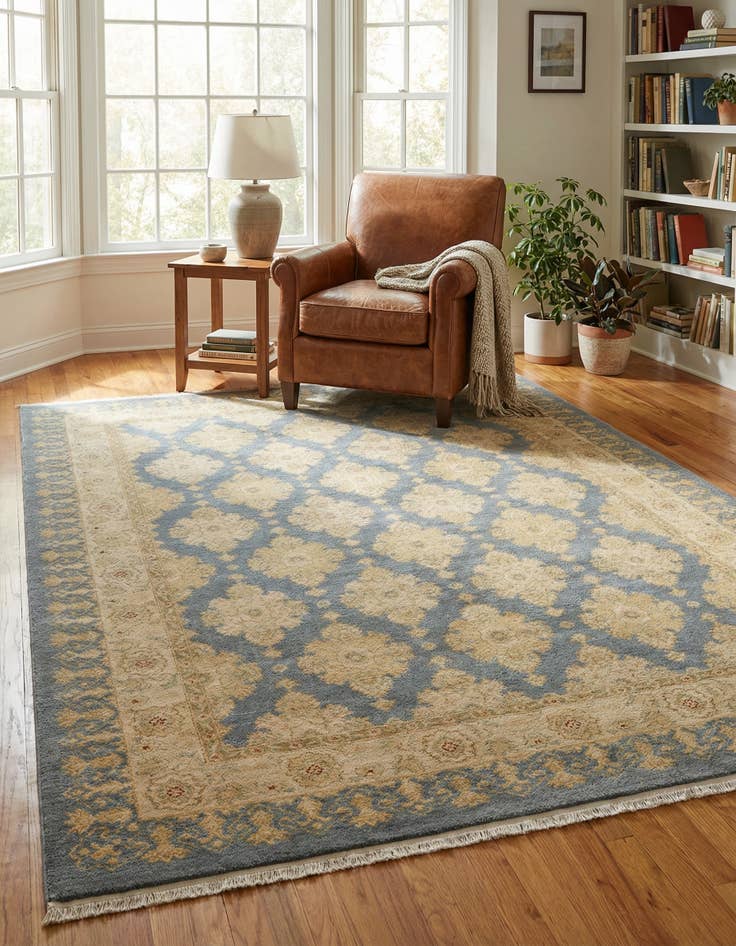 Detail image of 7' x 10' Chelsea Rug