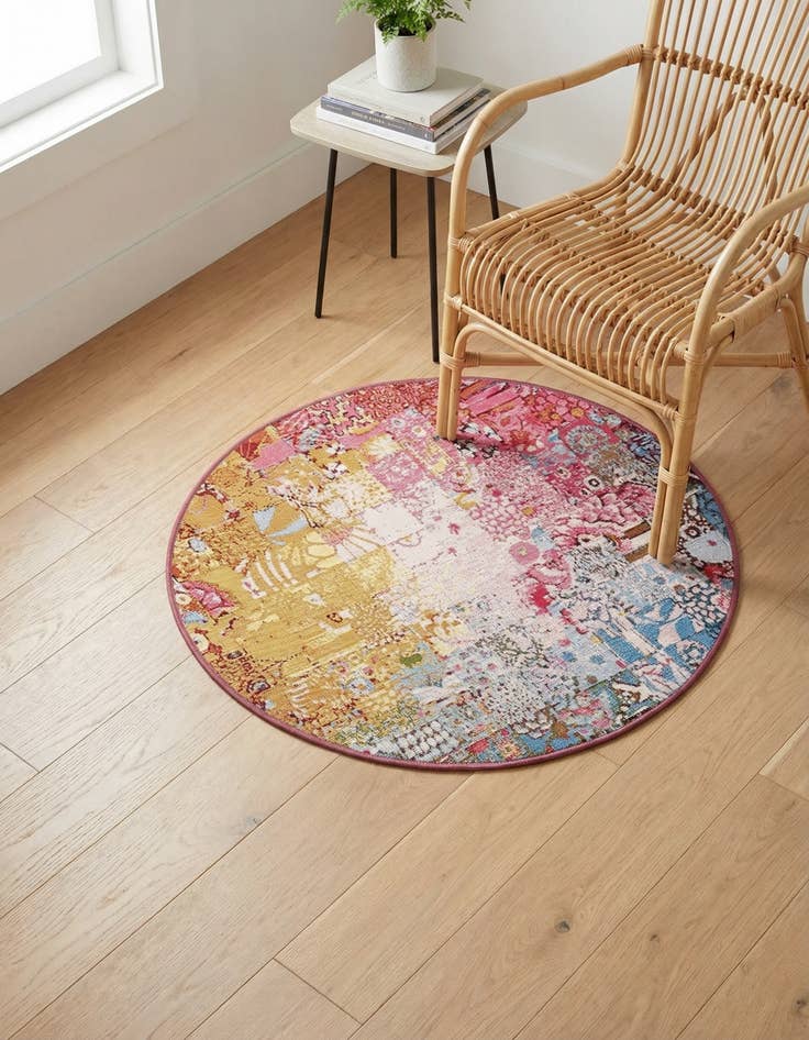 Detail image of 3' x 3' Easy-Clean Modern Indoor / Outdoor Round Rug