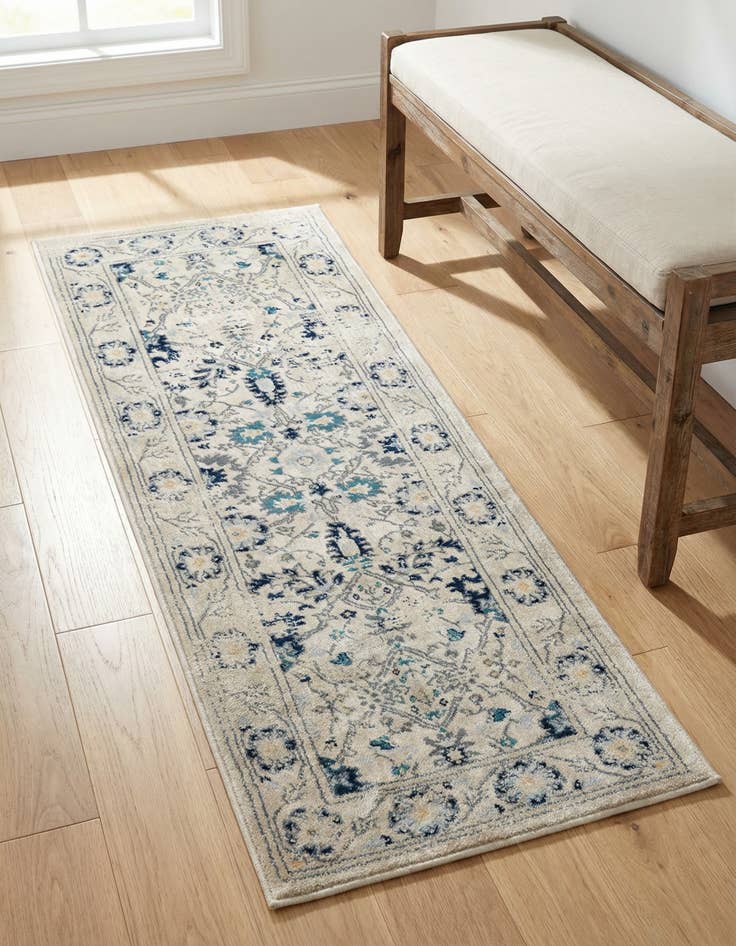 Detail image of 2' x 5' Dahlia Runner Rug